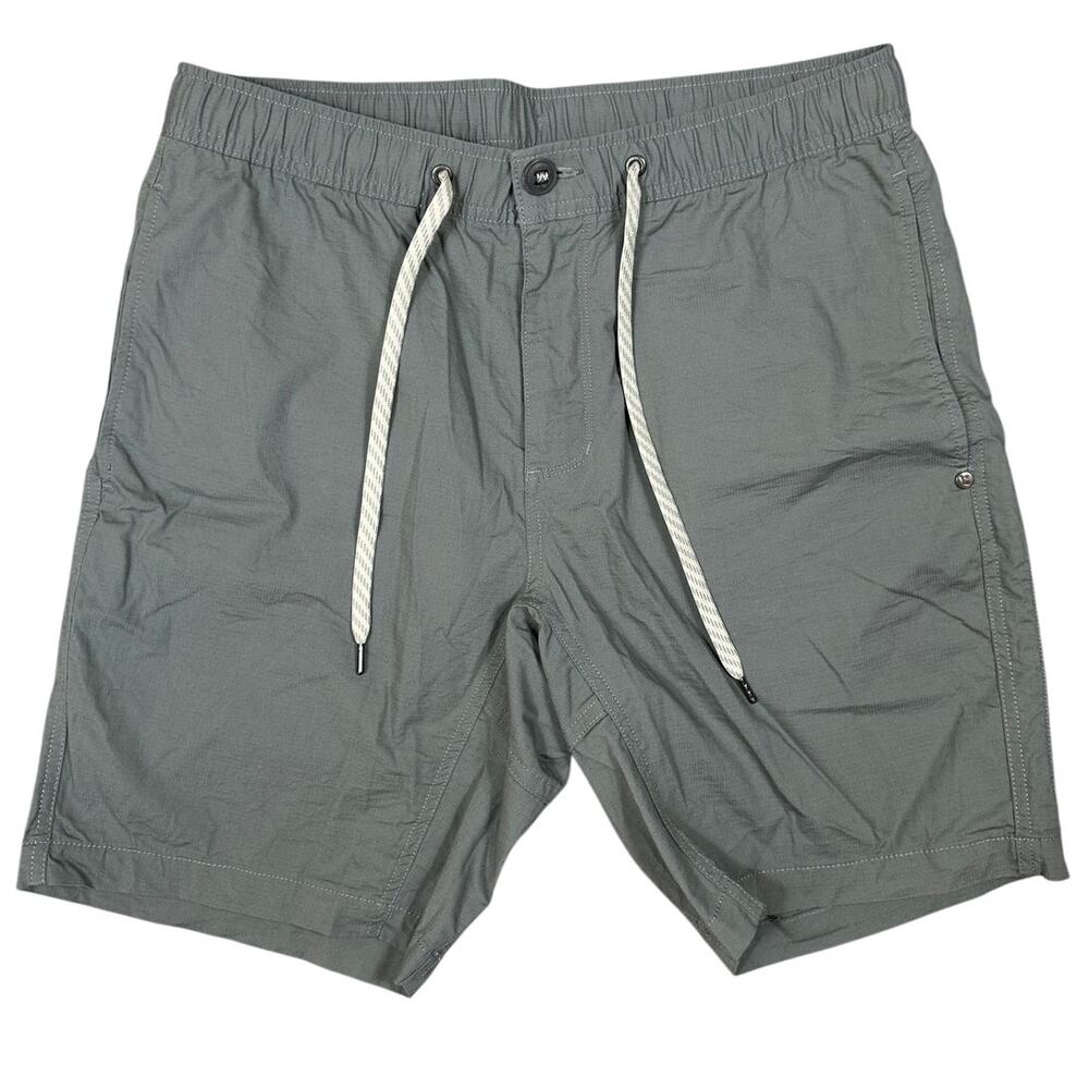 Vuori Mens Size M Ripstop Shorts